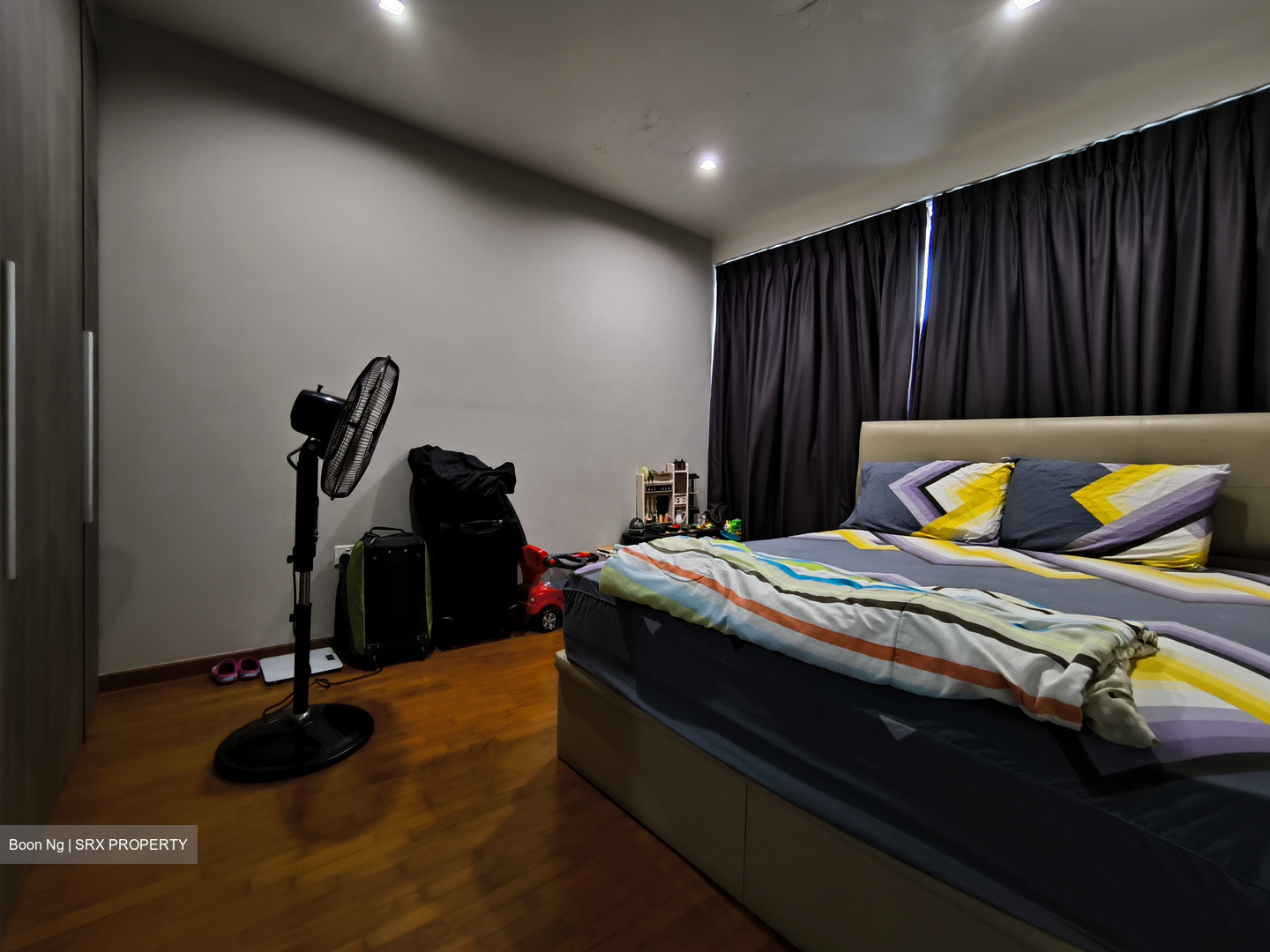 Esparina Residences (D19), Condominium #440080601